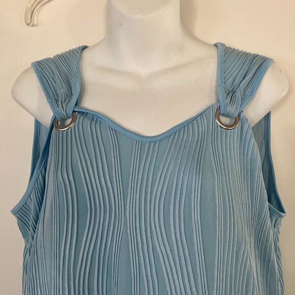 Dresses & Skirts - Light Blue Casual Sleeveless Mini Dress Size XL/12 NWOT